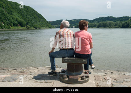 Der Zusammenfluss von Donau und Inn in Passau Stockfoto