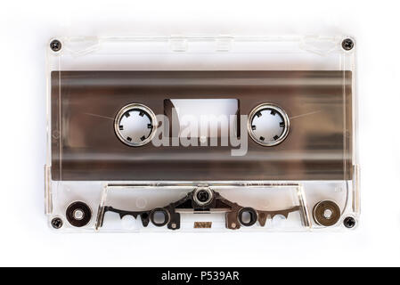 Transluzente Audio Cassette auf weißem Hintergrund Stockfoto