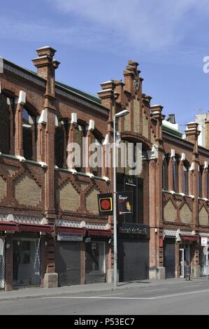 Mercat de Sarrià (1911), arquitectes Arnau calvet ich Marcel · li Coquillat, Pg. Reina Elisenda, 8, Barcelona, Catalunya, España. Stockfoto