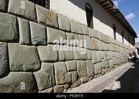 Peru. Stadt Cusco. Hatun Rumiyoc Straße. Inca Wand. Stockfoto
