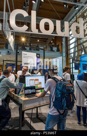 CEBIT 2018, der weltweit größten IT-Messe, Hannover, IBM-Messestand, Cloud Computing, Deutschland Stockfoto