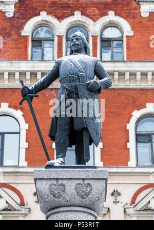 Torkel Knutsson Denkmal - ein Denkmal für den Gründer der Schwedischen Wyborger Burg Marschall Torkel Knutsson Bildhauer Ville Vallgrena (1855-1940) in Vybo Stockfoto