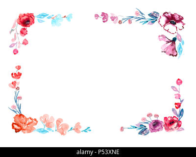 Horizontale Rahmen der Rosen Blumen und Wilde Malve, blaue Blätter und Beeren, Handgemalten Aquarell Abbildung im modernen Stil (soft spots), Design Stockfoto