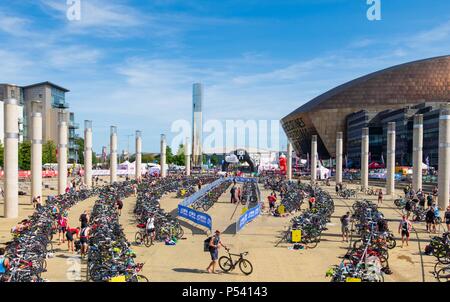 Eine allgemeine Ansicht von Roald Dahl Plass in Cardiff, Wales, UK, während der Suunto Cardiff Triathlon 2018. Stockfoto