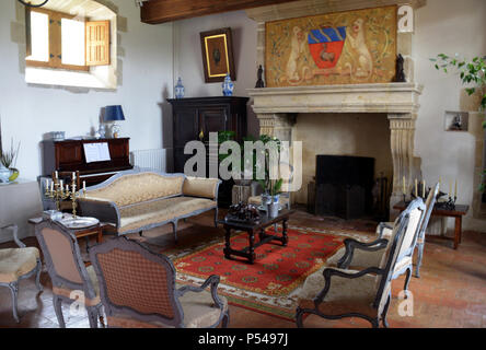 Sehr grosse Eingangshalle Lounge in einem privaten Haus im nördlichen Frankreich Stockfoto