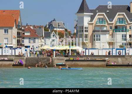 Boulogne-sur-Mer (Frankreich), entlang der "Côte d'Opale" Küste. Die Waterfront Stockfoto