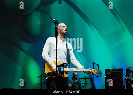 Coldplay performing in der Hollywood Bowl, den 31. Mai 2003, Los Angeles, Vereinigte Staaten von Amerika. Stockfoto