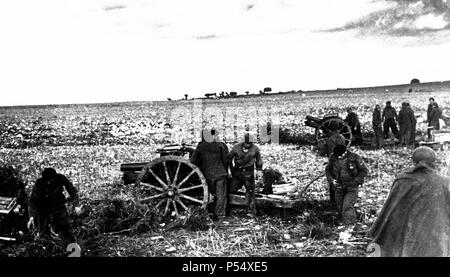 Guerra Civil Española (1936-1939). Frente de Guadalajara. Batería republicana. Stockfoto