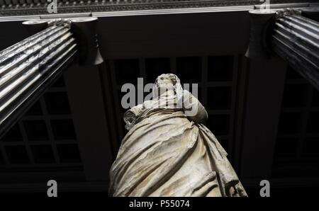 Römische Kunst. Die Mater Familias oder Matrona. Die Statue. Ny Carlsberg Glyptotek. Kopenhagen. Dänemark. Stockfoto