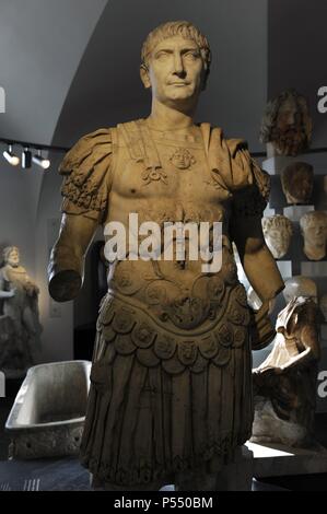 Trajan (53-177 N.CHR.). Römischer Kaiser von 80 bis 117 N.CHR. Sculture. Ny Carlsberg Glyptotek. Kopenhagen. Dänemark. Stockfoto