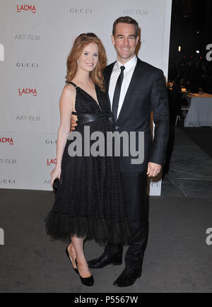 James Van Der Beek, Frau im LACMA Hosts Eröffnungs-Kunst+Film Gala im LACMA Museum in Los Angeles. James Van Der Beek, Frau 172 - - - - - - - - - - - - - Red Carpet Event, Vertikal, USA, Filmindustrie, Prominente, Fotografie, Bestof, Kunst, Kultur und Unterhaltung, Topix Prominente Fashion/Vertikal, Besten, Event in Hollywood Leben - Kalifornien, Roter Teppich und backstage, USA, Film, Stars, Film Stars, TV Stars, Musik, Promis, Fotografie, Bestof, Kunst, Kultur und Unterhaltung, Topix, Vertikal, Familie von aus dem Jahr 2011, Anfrage tsuni@Gamma-USA.com Stockfoto