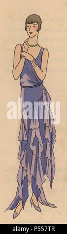 Lila Seide Abendkleid.. Papierkörbe pochoir (Schablone) Lithographie von der Französischen luxus Mode Magazin "Kunst, Gicht, Beaute' 1928. Stockfoto