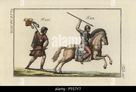 Römische Kavallerie mit Speer (verutum) und eines römischen Soldaten auf den März mit seinem Pack, Schwert (gladius) und Schild (SCUTUM). Papierkörbe Kupferstich von Robert von Spalart's 'historisches Bild der Kostüme der wichtigsten Menschen der Antike und des Mittelalters" (1798). Stockfoto