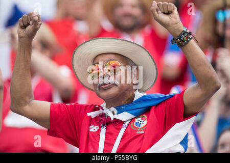 Panamasche Ventilator, Ventilator, Ventilatoren, Zuschauer, Fans, Unterstützer, halbe Länge, England (ENG) - Panama (PAN) 6:1 Vorrunde Gruppe G, Spiel 30, am 24.06.2018 in Nischni Nowgorod; Fußball-WM 2018 in Russland vom 14.06. - 15.07.2018. | Verwendung weltweit Stockfoto