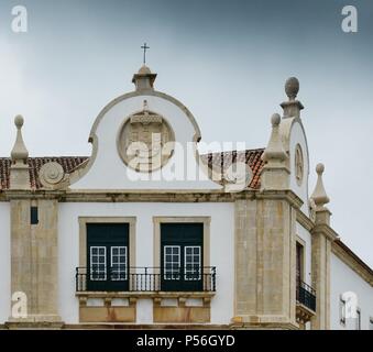 Tomar, Portugal - 10. Juni 2018: 12. Jahrhundert Kloster Tomar durch die Tempelritter - Tomar, Portugal - UNESCO-Weltkulturerbe gebaut Stockfoto