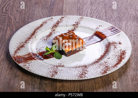 Caramel Brownie Kuchen Karamell Stockfoto
