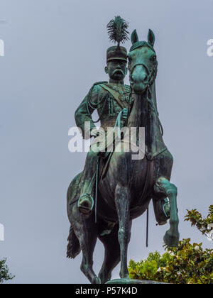 Statue des kaiserlichen Prinzen Komatsunomiya Akihito in Tokio Stockfoto