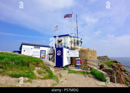 St Ives Watch Station. Nationale Coastwatch Institution, St Ives, die Insel Cornwall, England, Großbritannien Stockfoto