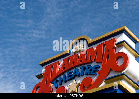 Alabama Theater Schild am Barefoot Landing North Myrtle Beach SC USA Stockfoto