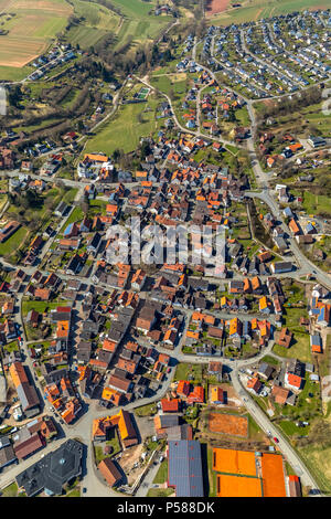 Bezirk Mengerinhausen in Bad Arolsen, mit St. George's Kirche ist typisch für die späten Mittelalter gotische Hallenkirche, Waldeck-Frankenberg distric Stockfoto