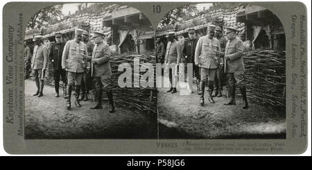 Präsident Poincare & Marschall Joffre, die Quartiere der Offiziere an der Somme Vorne, Stereo Karte, Keystone View Company, 1916 Stockfoto