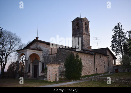 Alte Kirche in der Nähe von Brescia, Italien Stockfoto