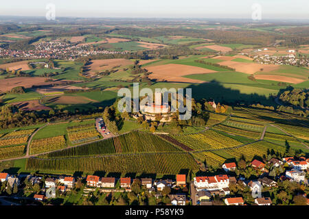 Luftaufnahme der Burg Steinsberg bei Sinsheim - Kraichgau - Deutschland Stockfoto