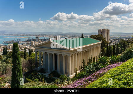 HAIFA, Israel - 25. MÄRZ 2018: Bahai World Center internationalen Archiven Gebäude Stockfoto