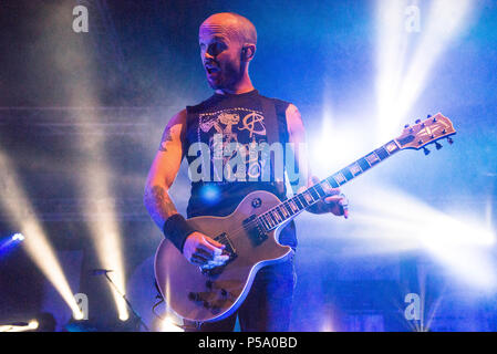 Juni 25, 2018 - Mailand, Italy-June 25, 2018: Aufstieg gegen Punk Rock Band aus Chicago führt live in Mailand Credit: Stefano Guidi/ZUMA Draht/Alamy leben Nachrichten Stockfoto