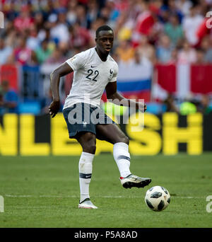 Moskau, Russland. 26 Juni, 2018. Benjamin Mendy (Frankreich) auf der Kugel GES/Fußball/Weltmeister 2018 Russland: Dänemark - 26.06.2018 GES/fussball/fussball/WM 2018 Russland: Dänemark vs Frankreich, Moskau, 26. Juni 2018 | Verwendung der weltweiten Kredit: dpa/Alamy leben Nachrichten Stockfoto