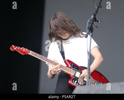 BBC Radio 1 ist der Größte Wochenende: Belfast - Tag 1 Mit: Courtney Barnett Wo: Belfast, Nordirland, Großbritannien Wann: 25. Mai 2018 Credit: WENN.com Stockfoto