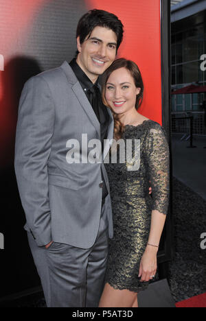 Brandon Routh, Courtney Ford Ankunft in True Blood Season 6 Premiere Arclight Theater in Los Angeles. a Brandon Routh, Courtney Ford 186 - - - - - - - - - - - - - Red Carpet Event, Vertikal, USA, Filmindustrie, Prominente, Fotografie, Bestof, Kunst, Kultur und Unterhaltung, Topix Prominente Fashion/Vertikal, Besten, Event in Hollywood Leben - Kalifornien, Roter Teppich und backstage, USA, Film, Stars, Film Stars, TV Stars, Musik, Promis, Fotografie, Bestof, Kunst, Kultur und Unterhaltung, Topix, Vertikal, Familie von aus dem Jahr 2013, Anfrage tsuni @ Gamm Stockfoto