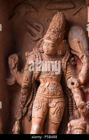 Geschnitzte Götzen in Gangaikondacholapuram Tempel. Thanjavur, Tamil Nadu, Indien. Shiva Tempel hat den größten Lingam in Südindien Stockfoto