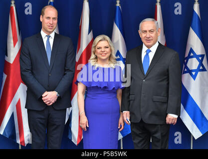Der Herzog von Cambridge trifft sich mit dem israelischen Ministerpräsidenten Benjamin Netanjahu und seine Frau Sara Ben-Artzi an seinem Amtssitz in Jerusalem, Israel, als Teil seiner Reise in den Nahen Osten. Stockfoto
