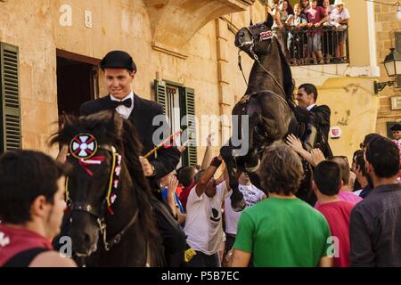 Convocatoria de los Caballeros, Fiestas de Sant Joan. Ciutadella. Menorca, Islas Baleares, españa. Stockfoto