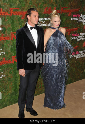 Gavin Rossdale, Gwen Stefani im Wallis Annenberg Center ankommen für die Darstellende Kunst in Beverly HillsGavin Rossdale, Gwen Stefani - - - - - - - - - - - - - Red Carpet Event, Vertikal, USA, Filmindustrie, Prominente, Fotografie, Bestof, Kunst, Kultur und Unterhaltung, Topix Prominente Fashion/Vertikal, Besten, Event in Hollywood Leben - Kalifornien, Roter Teppich und backstage, USA, Film, Stars, Film Stars, TV Stars, Musik, Promis, Fotografie, Bestof, Kunst, Kultur und Unterhaltung, Topix, Vertikal, Familie von aus dem Jahr 2013, Anfrage tsuni @ Gamma-USA. Stockfoto