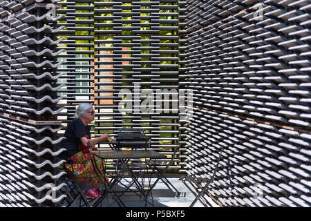 Serpentine Galerien 2018 Pavillon von mexikanischen Architekten Frida Escobedo Stockfoto