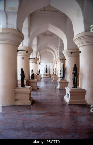 Bronze götzen angezeigt an der kunst-Galerie, Maratha Royal Palace Museum, Thanjavur, Tamil Nadu, Indien Stockfoto