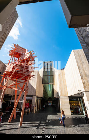 Die Außenseite des neuen modernen Beirut Souks Einzelhandelsentwicklung in der Innenstadt von Beirut, Libanon Stockfoto