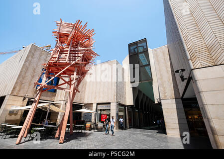 Die Außenseite des neuen modernen Beirut Souks Einzelhandelsentwicklung in der Innenstadt von Beirut, Libanon Stockfoto