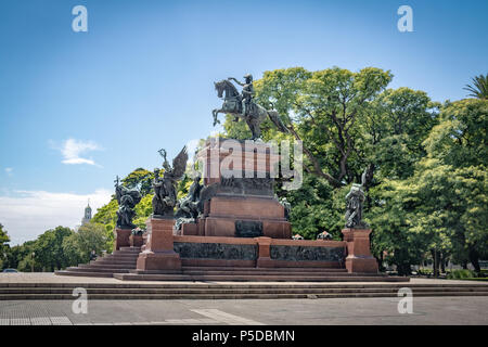 San Martin Statue bei General San Martin Plaza in Retiro - Buenos Aires, Argentinien Stockfoto