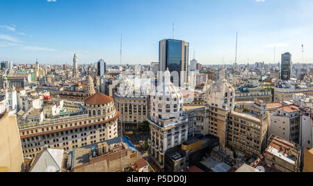 Luftbild der Innenstadt von Buenos Aires in hoher Auflösung - Buenos Aires, Argentinien Stockfoto