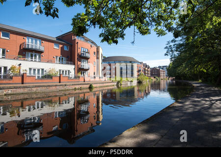 Wohnungen in der Canal an Nottingham City Waterfront, Nottinghamshire England UK wider Stockfoto