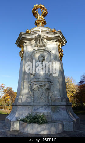 N/A. Englisch: Beethoven-Haydn-mozart-denkmal - Tiergarten, Berlin, Deutschland. 8 November 2014, 05:47:24. Daderot 181 Beethoven - Beethoven-Haydn-mozart-denkmal - Berlin, Deutschland - DSC 09441 Stockfoto