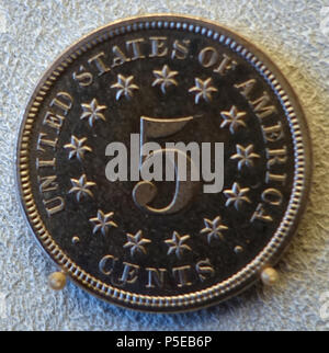 N/A. Englisch: Ausstellung im Bode-Museum, Berlin, Deutschland. Diese Arbeit ist in der Weil der Künstler vor mehr als 100 Jahren starb. Wurde die Fotografie im Museum ohne Einschränkung erlaubt. 12 November 2014, 09:14: 01. Daderot 40 5 Cent, Vereinigte Staaten von Amerika, 1870 - Bode-Museum - DSC 02649 Stockfoto