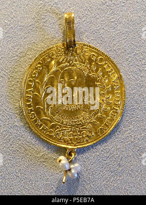 N/A. Englisch: Ausstellung im Bode-Museum, Berlin, Deutschland. Diese Arbeit ist in der Weil der Künstler vor mehr als 100 Jahren starb. Wurde die Fotografie im Museum ohne Einschränkung erlaubt. 12 November 2014, 09:18:37. Daderot 33 2 Dukaten, Riga unter Schweden, 1646 - Bode-Museum - DSC 02668 Stockfoto