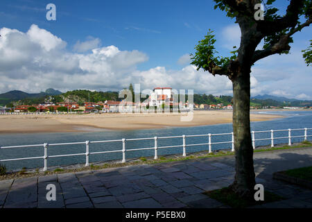 Hafen von Ribadesella, Asturien, Spanien Stockfoto