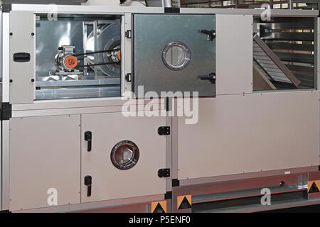 Air Handling Unit in zentrale Lüftungsanlage Stockfoto