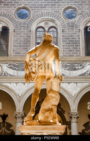 Orpheus Statue von Baccio Bandinelli im Innenhof des Palazzo Medici Riccardi, Florenz, Toskana, Italien Stockfoto