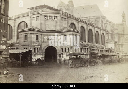 Premier Pavillon des Halles Centrales, rue de La Tonnellerie. Paris Ier. Janvier 1866. 1. Januar 1866. N/A 327 Charles Marville, Pavillon des Halles Centrales, 1866 Stockfoto